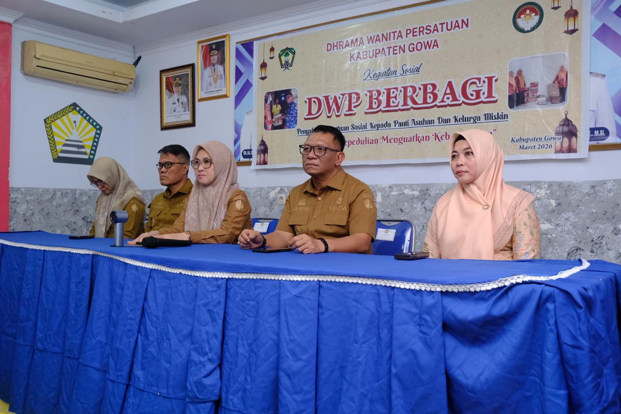 Hadiri Bakti Sosial DWP, Bupati Talenrang Dorong Kolaborasi Tangani Kemiskinan dan Stunting