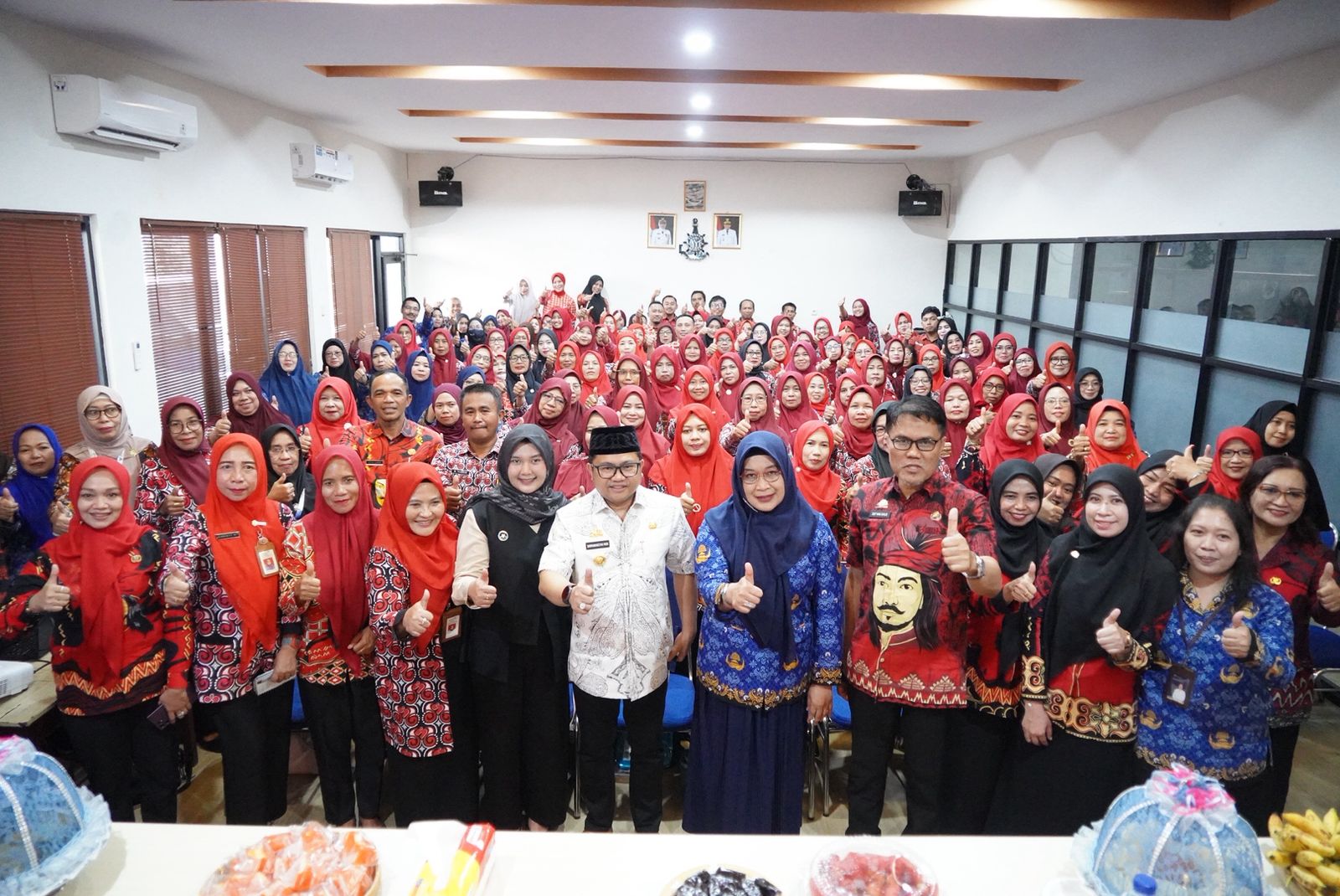 Wabup Gowa Pimpin Rapat Pengendalian Lapangan Program Bangga Kencana, Perkuat Program MBG 3B untuk Percepat Penurunan Stunting